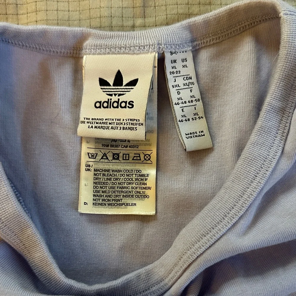 Adidas Originals Pastel Purple Tree Foil Crop Tank Top - Picture 4 of 6